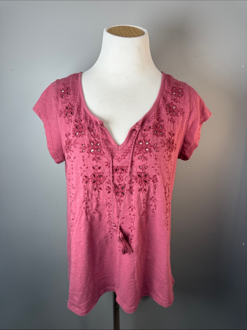 Embroidered Pink Women's V-Neck Top